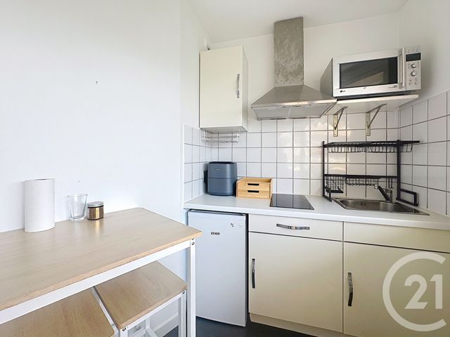 Appartement F1 à vendre - 1 pièce - 28.8 m2 - MANDELIEU LA NAPOULE - 06 - PROVENCE-ALPES-COTE-D-AZUR - Century 21 Azurim