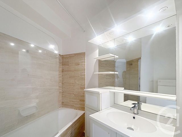 Appartement F1 à vendre - 1 pièce - 28.8 m2 - MANDELIEU LA NAPOULE - 06 - PROVENCE-ALPES-COTE-D-AZUR - Century 21 Azurim