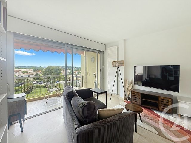 Appartement F1 à vendre - 1 pièce - 28.8 m2 - MANDELIEU LA NAPOULE - 06 - PROVENCE-ALPES-COTE-D-AZUR - Century 21 Azurim