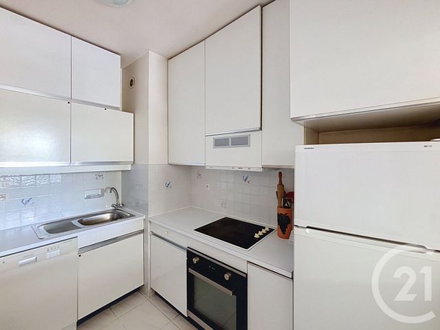 Appartement F1 à vendre - 1 pièce - 32.32 m2 - MANDELIEU LA NAPOULE - 06 - PROVENCE-ALPES-COTE-D-AZUR - Century 21 Azurim