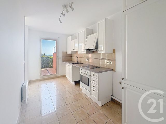 Appartement F3 à vendre - 3 pièces - 82.0 m2 - MANDELIEU LA NAPOULE - 06 - PROVENCE-ALPES-COTE-D-AZUR - Century 21 Azurim