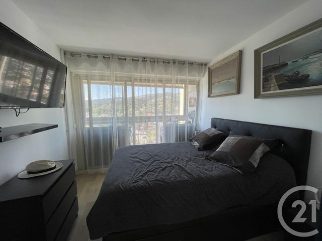 Appartement F3 à vendre - 3 pièces - 61.0 m2 - MANDELIEU LA NAPOULE - 06 - PROVENCE-ALPES-COTE-D-AZUR - Century 21 Azurim
