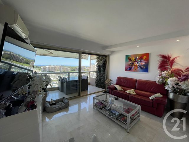 Appartement F3 à vendre - 3 pièces - 61.0 m2 - MANDELIEU LA NAPOULE - 06 - PROVENCE-ALPES-COTE-D-AZUR - Century 21 Azurim