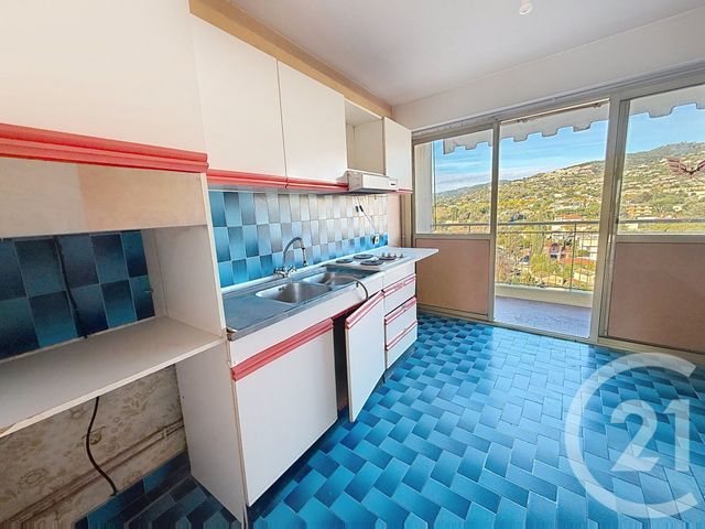 Appartement F2 à vendre - 2 pièces - 58.0 m2 - MANDELIEU LA NAPOULE - 06 - PROVENCE-ALPES-COTE-D-AZUR - Century 21 Azurim