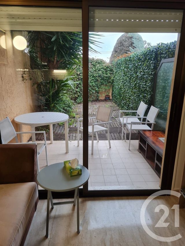 Appartement F2 à vendre - 2 pièces - 27.68 m2 - MANDELIEU LA NAPOULE - 06 - PROVENCE-ALPES-COTE-D-AZUR - Century 21 Azurim