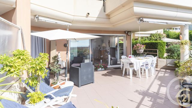Appartement F2 à vendre - 2 pièces - 61.78 m2 - MANDELIEU LA NAPOULE - 06 - PROVENCE-ALPES-COTE-D-AZUR - Century 21 Azurim