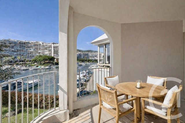Appartement F2 à vendre - 2 pièces - 48.92 m2 - MANDELIEU LA NAPOULE - 06 - PROVENCE-ALPES-COTE-D-AZUR - Century 21 Azurim