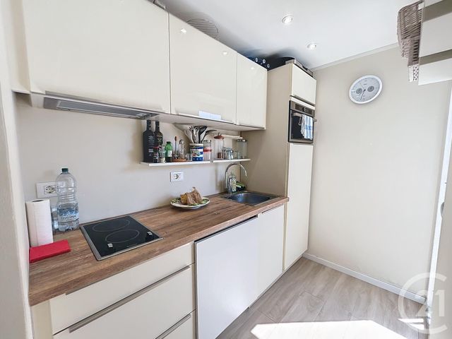 Appartement F1 à vendre - 1 pièce - 27.22 m2 - MANDELIEU LA NAPOULE - 06 - PROVENCE-ALPES-COTE-D-AZUR - Century 21 Azurim