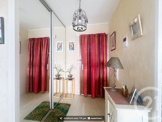 Appartement F2 à vendre - 2 pièces - 54.79 m2 - MANDELIEU LA NAPOULE - 06 - PROVENCE-ALPES-COTE-D-AZUR - Century 21 Azurim