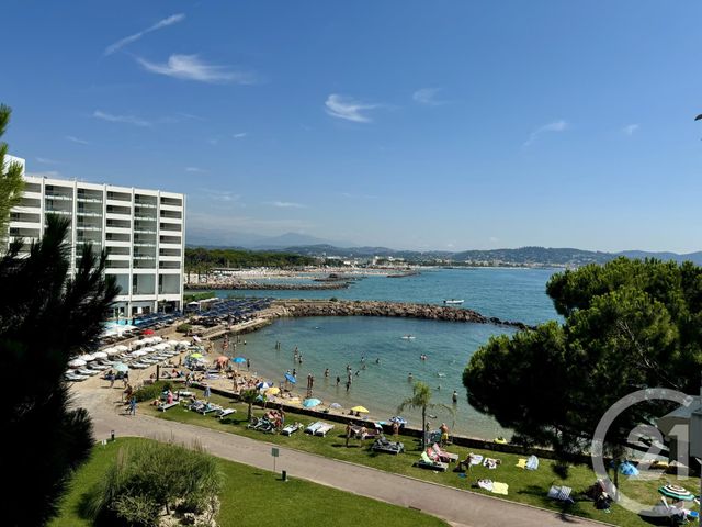 Appartement F3 à vendre - 3 pièces - 84.48 m2 - MANDELIEU LA NAPOULE - 06 - PROVENCE-ALPES-COTE-D-AZUR - Century 21 Azurim