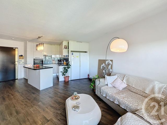 Appartement F2 à vendre - 2 pièces - 45.03 m2 - MANDELIEU LA NAPOULE - 06 - PROVENCE-ALPES-COTE-D-AZUR - Century 21 Azurim