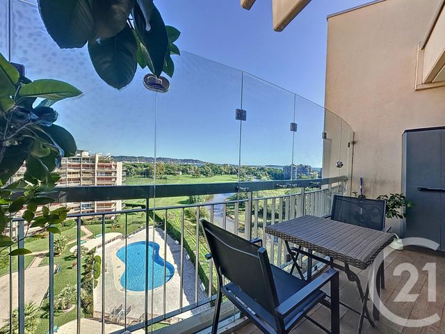 Appartement F2 à vendre - 2 pièces - 45.03 m2 - MANDELIEU LA NAPOULE - 06 - PROVENCE-ALPES-COTE-D-AZUR - Century 21 Azurim