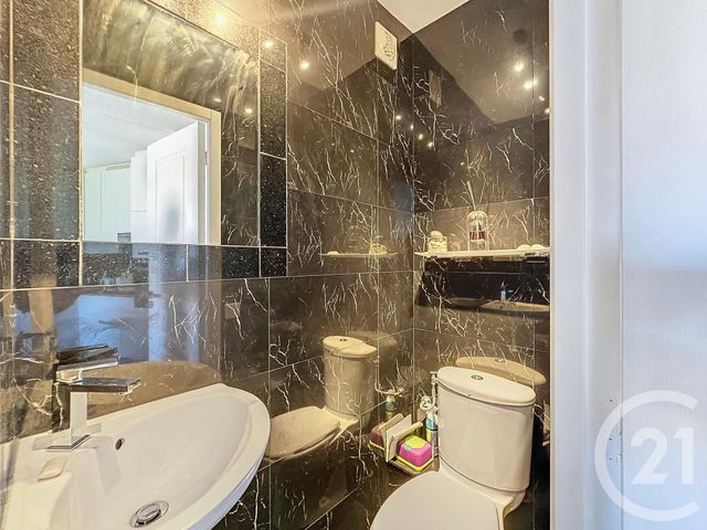 Appartement F2 à vendre - 2 pièces - 45.03 m2 - MANDELIEU LA NAPOULE - 06 - PROVENCE-ALPES-COTE-D-AZUR - Century 21 Azurim