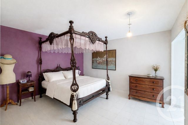 Appartement F5 à vendre - 5 pièces - 122.57 m2 - MANDELIEU LA NAPOULE - 06 - PROVENCE-ALPES-COTE-D-AZUR - Century 21 Azurim