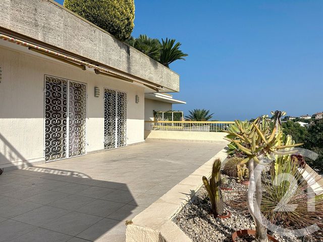 Appartement F5 à vendre - 5 pièces - 122.57 m2 - MANDELIEU LA NAPOULE - 06 - PROVENCE-ALPES-COTE-D-AZUR - Century 21 Azurim