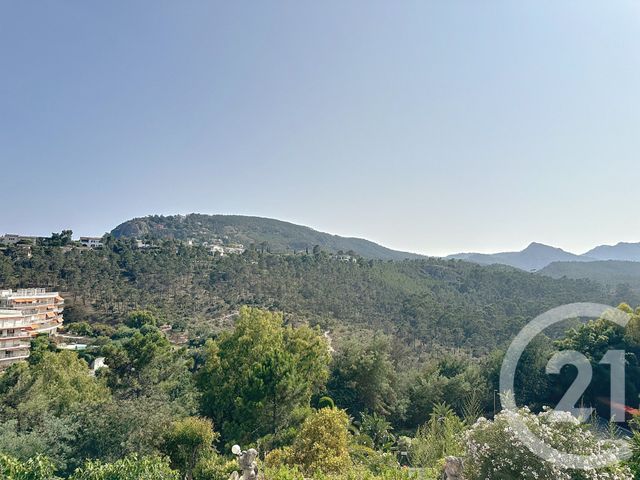 Appartement F5 à vendre - 5 pièces - 122.57 m2 - MANDELIEU LA NAPOULE - 06 - PROVENCE-ALPES-COTE-D-AZUR - Century 21 Azurim