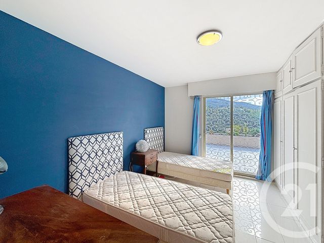 Appartement F5 à vendre - 5 pièces - 122.57 m2 - MANDELIEU LA NAPOULE - 06 - PROVENCE-ALPES-COTE-D-AZUR - Century 21 Azurim