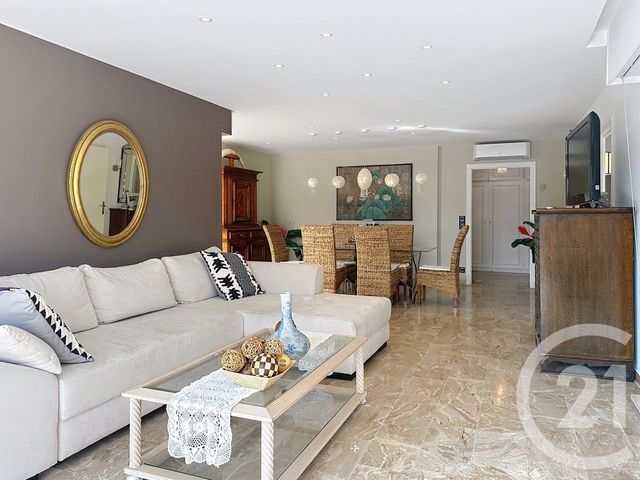 Appartement F5 à vendre - 5 pièces - 122.57 m2 - MANDELIEU LA NAPOULE - 06 - PROVENCE-ALPES-COTE-D-AZUR - Century 21 Azurim