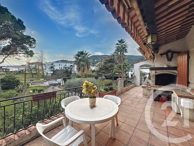 maison à vendre - 7 pièces - 200.0 m2 - MANDELIEU LA NAPOULE - 06 - PROVENCE-ALPES-COTE-D-AZUR - Century 21 Azurim