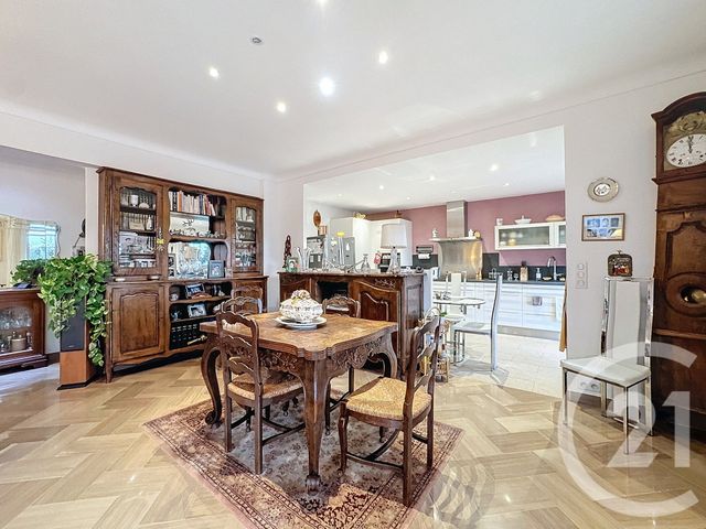 maison à vendre - 7 pièces - 200.0 m2 - MANDELIEU LA NAPOULE - 06 - PROVENCE-ALPES-COTE-D-AZUR - Century 21 Azurim