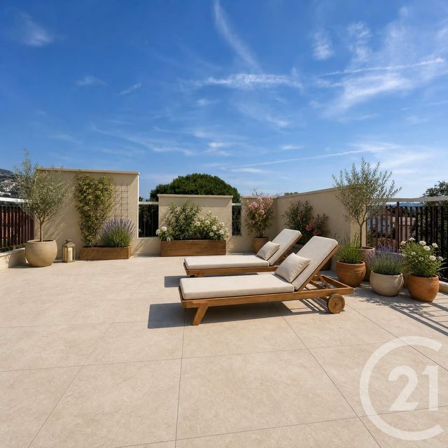 Appartement F3 à vendre - 3 pièces - 69.0 m2 - MANDELIEU LA NAPOULE - 06 - PROVENCE-ALPES-COTE-D-AZUR - Century 21 Azurim