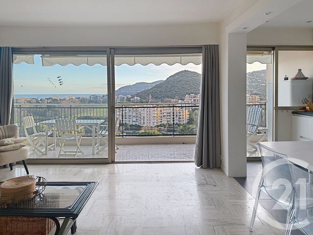 Appartement F2 à vendre - 2 pièces - 50.0 m2 - MANDELIEU LA NAPOULE - 06 - PROVENCE-ALPES-COTE-D-AZUR - Century 21 Azurim