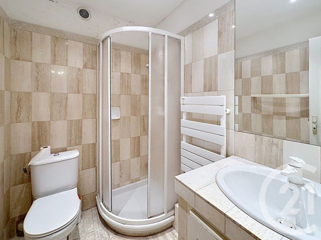 Appartement F1 à vendre - 1 pièce - 26.68 m2 - MANDELIEU LA NAPOULE - 06 - PROVENCE-ALPES-COTE-D-AZUR - Century 21 Azurim