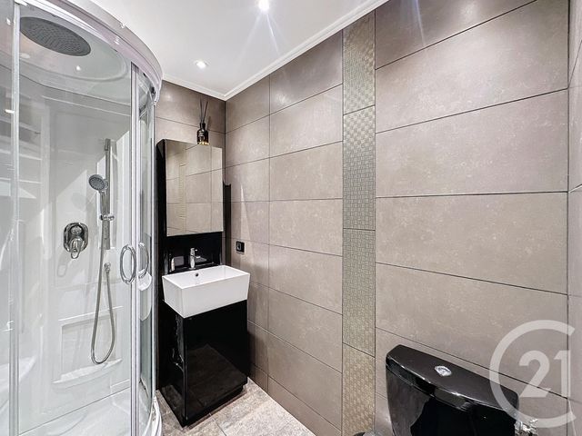 Appartement F3 à vendre - 3 pièces - 68.66 m2 - MANDELIEU LA NAPOULE - 06 - PROVENCE-ALPES-COTE-D-AZUR - Century 21 Azurim