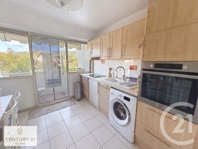 Appartement F2 à vendre - 2 pièces - 57.0 m2 - MANDELIEU LA NAPOULE - 06 - PROVENCE-ALPES-COTE-D-AZUR - Century 21 Azurim