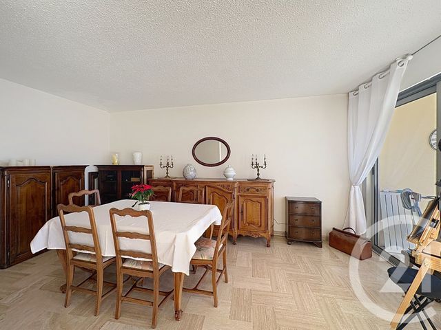 Appartement F4 à vendre - 4 pièces - 110.0 m2 - MANDELIEU LA NAPOULE - 06 - PROVENCE-ALPES-COTE-D-AZUR - Century 21 Azurim