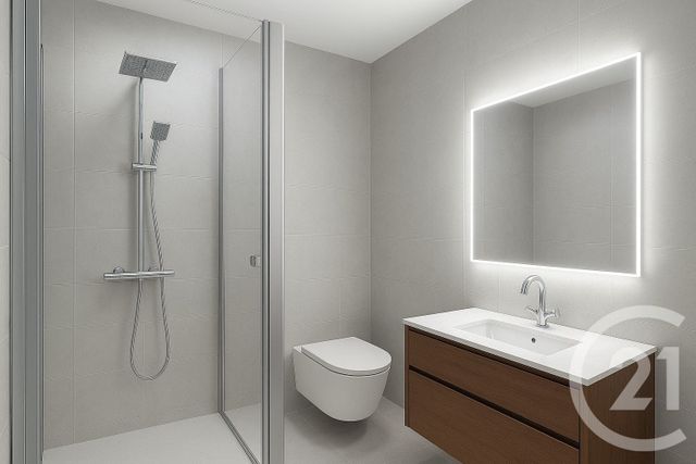 Appartement F3 à vendre - 3 pièces - 89.5 m2 - MANDELIEU LA NAPOULE - 06 - PROVENCE-ALPES-COTE-D-AZUR - Century 21 Azurim