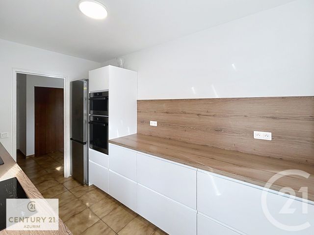 Appartement F4 à vendre - 4 pièces - 85.83 m2 - LE CANNET - 06 - PROVENCE-ALPES-COTE-D-AZUR - Century 21 Azurim