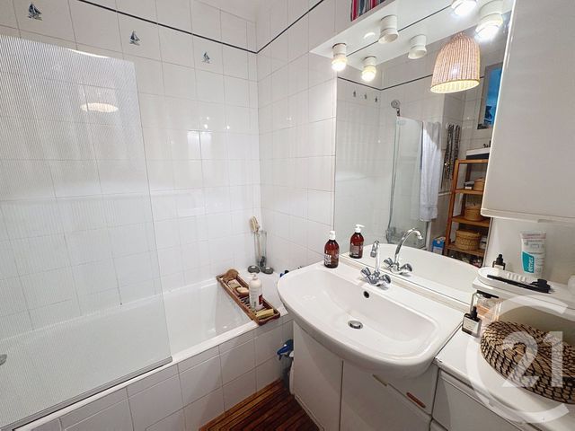 Appartement F1 à vendre - 1 pièce - 41.9 m2 - MANDELIEU LA NAPOULE - 06 - PROVENCE-ALPES-COTE-D-AZUR - Century 21 Azurim