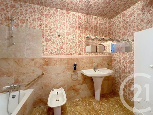 Appartement F4 à vendre - 4 pièces - 103.86 m2 - MANDELIEU LA NAPOULE - 06 - PROVENCE-ALPES-COTE-D-AZUR - Century 21 Azurim