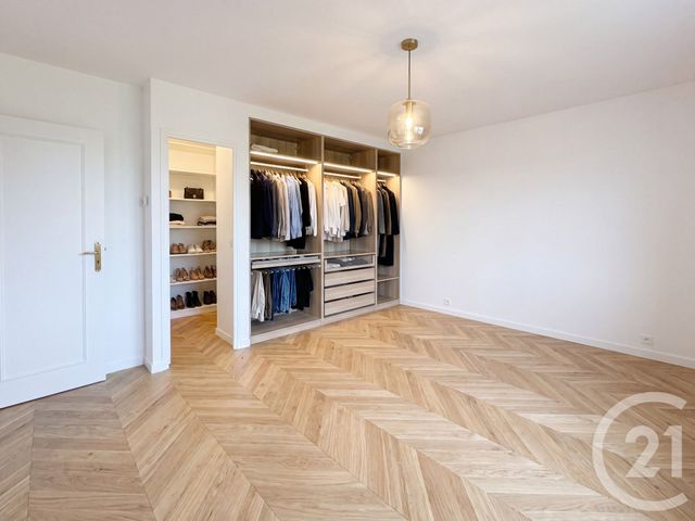 Appartement F4 à vendre - 4 pièces - 103.86 m2 - MANDELIEU LA NAPOULE - 06 - PROVENCE-ALPES-COTE-D-AZUR - Century 21 Azurim