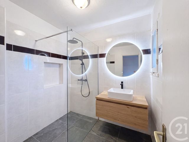 Appartement F4 à vendre - 4 pièces - 103.86 m2 - MANDELIEU LA NAPOULE - 06 - PROVENCE-ALPES-COTE-D-AZUR - Century 21 Azurim