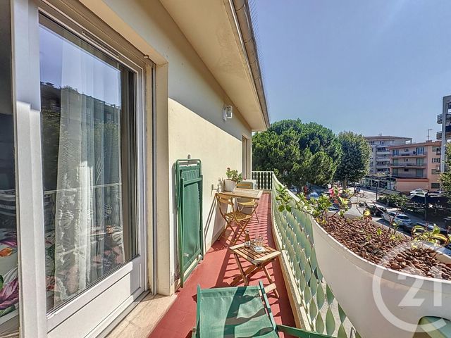 Appartement F3 à vendre - 3 pièces - 69.01 m2 - MANDELIEU LA NAPOULE - 06 - PROVENCE-ALPES-COTE-D-AZUR - Century 21 Azurim