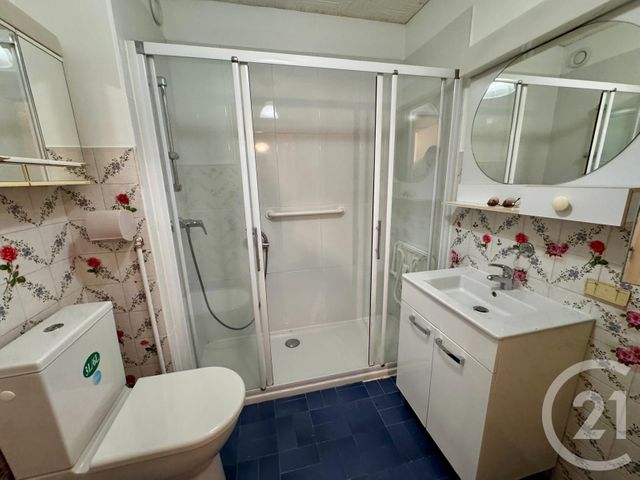 Appartement F2 à vendre - 2 pièces - 51.51 m2 - MANDELIEU LA NAPOULE - 06 - PROVENCE-ALPES-COTE-D-AZUR - Century 21 Azurim