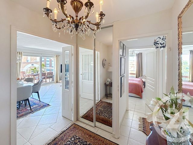 Appartement F3 à vendre - 3 pièces - 70.25 m2 - MANDELIEU LA NAPOULE - 06 - PROVENCE-ALPES-COTE-D-AZUR - Century 21 Azurim