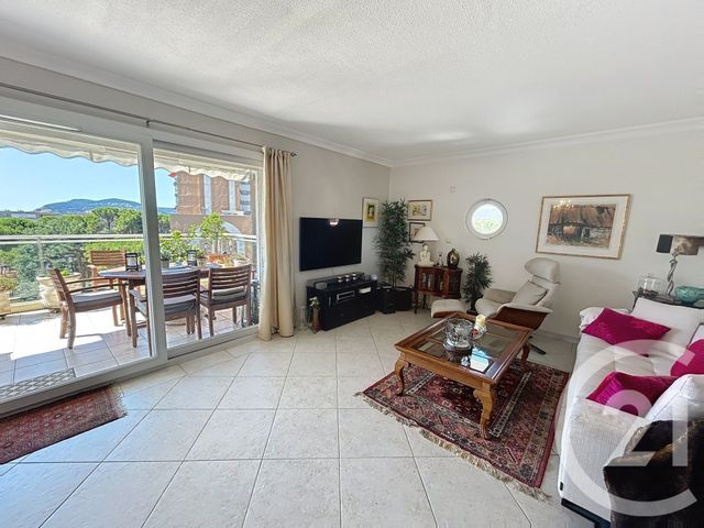 Appartement F3 à vendre - 3 pièces - 70.25 m2 - MANDELIEU LA NAPOULE - 06 - PROVENCE-ALPES-COTE-D-AZUR - Century 21 Azurim