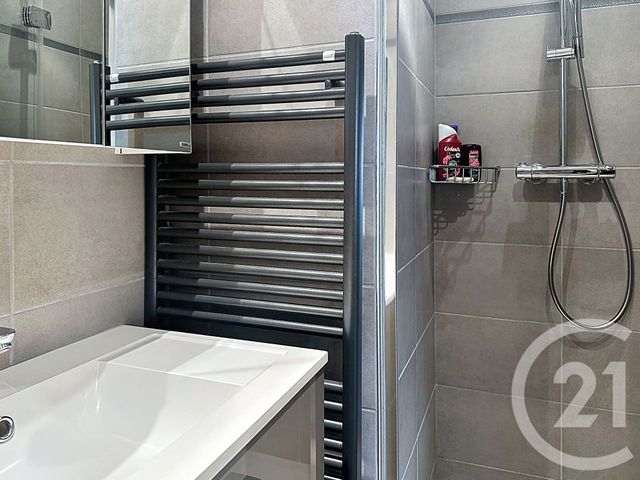 Appartement F3 à vendre - 3 pièces - 87.97 m2 - MANDELIEU LA NAPOULE - 06 - PROVENCE-ALPES-COTE-D-AZUR - Century 21 Azurim