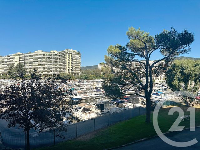Appartement F3 à vendre - 3 pièces - 87.97 m2 - MANDELIEU LA NAPOULE - 06 - PROVENCE-ALPES-COTE-D-AZUR - Century 21 Azurim