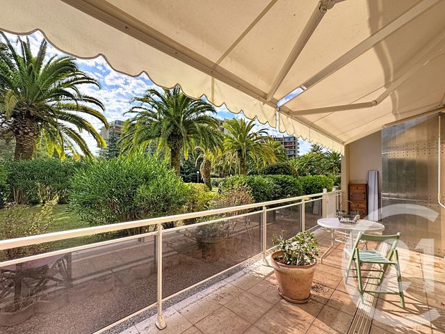 Appartement F7 et + à vendre - 7 pièces - 169.77 m2 - MANDELIEU LA NAPOULE - 06 - PROVENCE-ALPES-COTE-D-AZUR - Century 21 Azurim