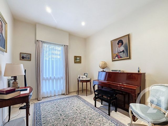 Appartement F7 et + à vendre - 7 pièces - 169.77 m2 - MANDELIEU LA NAPOULE - 06 - PROVENCE-ALPES-COTE-D-AZUR - Century 21 Azurim