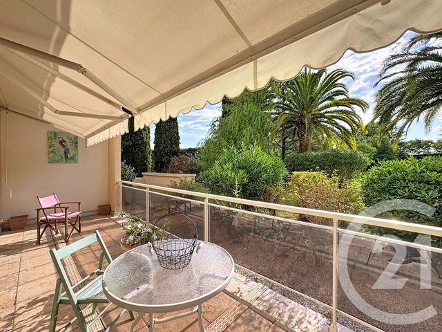 Appartement F7 et + à vendre - 7 pièces - 169.77 m2 - MANDELIEU LA NAPOULE - 06 - PROVENCE-ALPES-COTE-D-AZUR - Century 21 Azurim