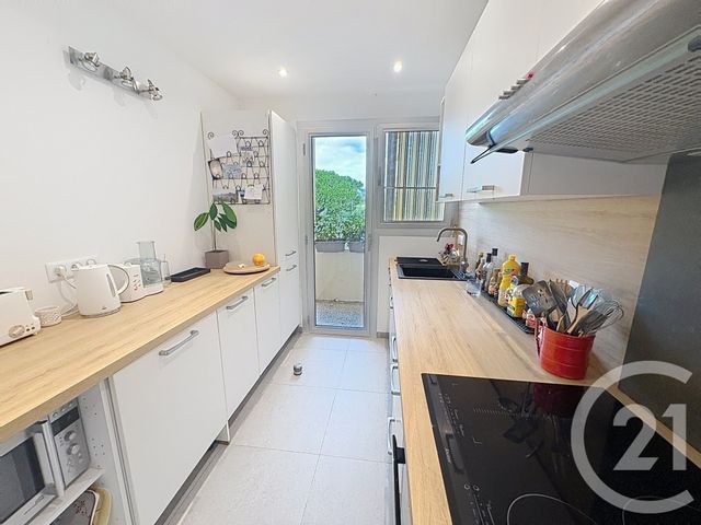 Appartement F3 à vendre - 3 pièces - 65.38 m2 - MANDELIEU LA NAPOULE - 06 - PROVENCE-ALPES-COTE-D-AZUR - Century 21 Azurim