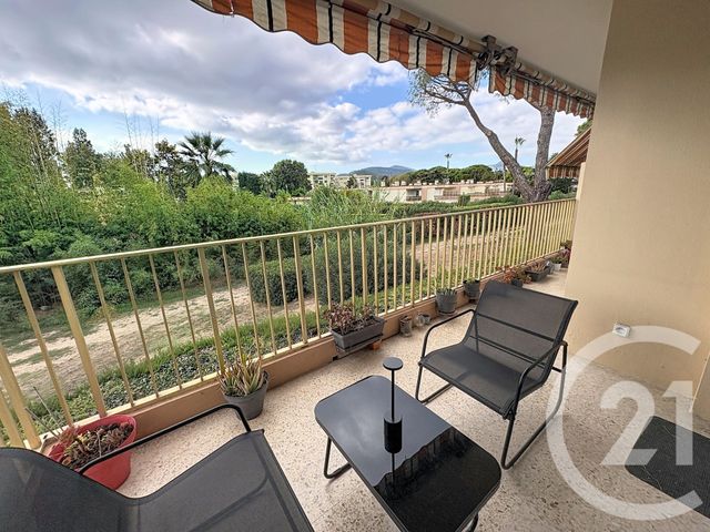 Appartement F3 à vendre - 3 pièces - 65.38 m2 - MANDELIEU LA NAPOULE - 06 - PROVENCE-ALPES-COTE-D-AZUR - Century 21 Azurim