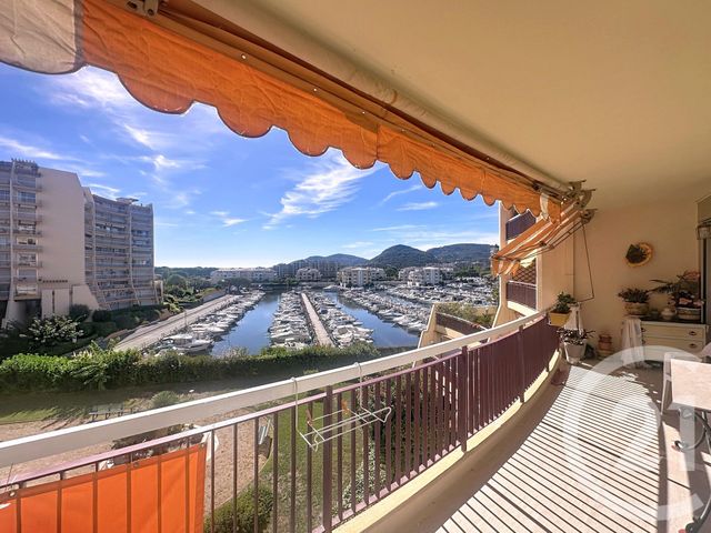 Appartement F2 à vendre - 2 pièces - 54.79 m2 - MANDELIEU LA NAPOULE - 06 - PROVENCE-ALPES-COTE-D-AZUR - Century 21 Azurim