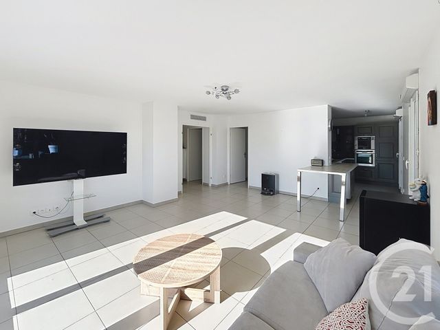 Appartement F4 à vendre - 4 pièces - 92.0 m2 - MANDELIEU LA NAPOULE - 06 - PROVENCE-ALPES-COTE-D-AZUR - Century 21 Azurim