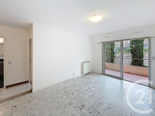 Appartement F3 à vendre - 3 pièces - 59.12 m2 - MANDELIEU LA NAPOULE - 06 - PROVENCE-ALPES-COTE-D-AZUR - Century 21 Azurim